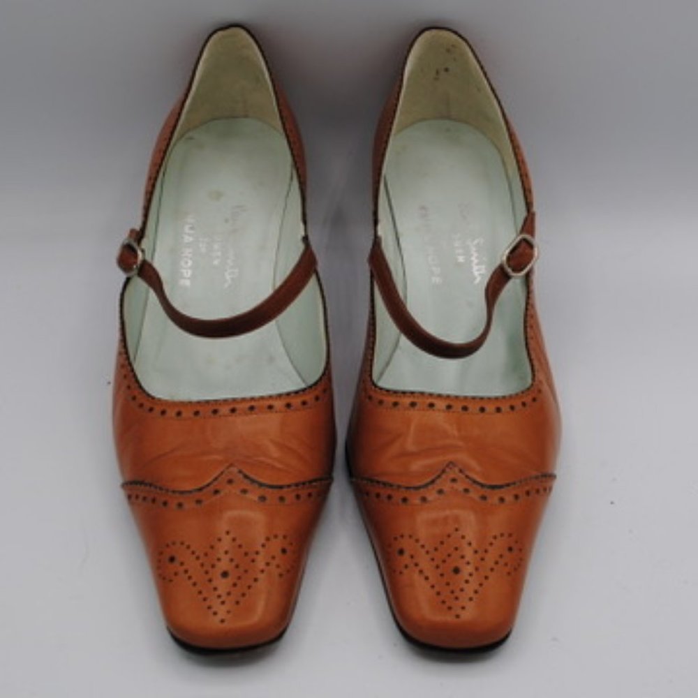 Vintage Paul Stuart for Emma Hope Tan Leather Heels w/ Saddle Detail sz. 39